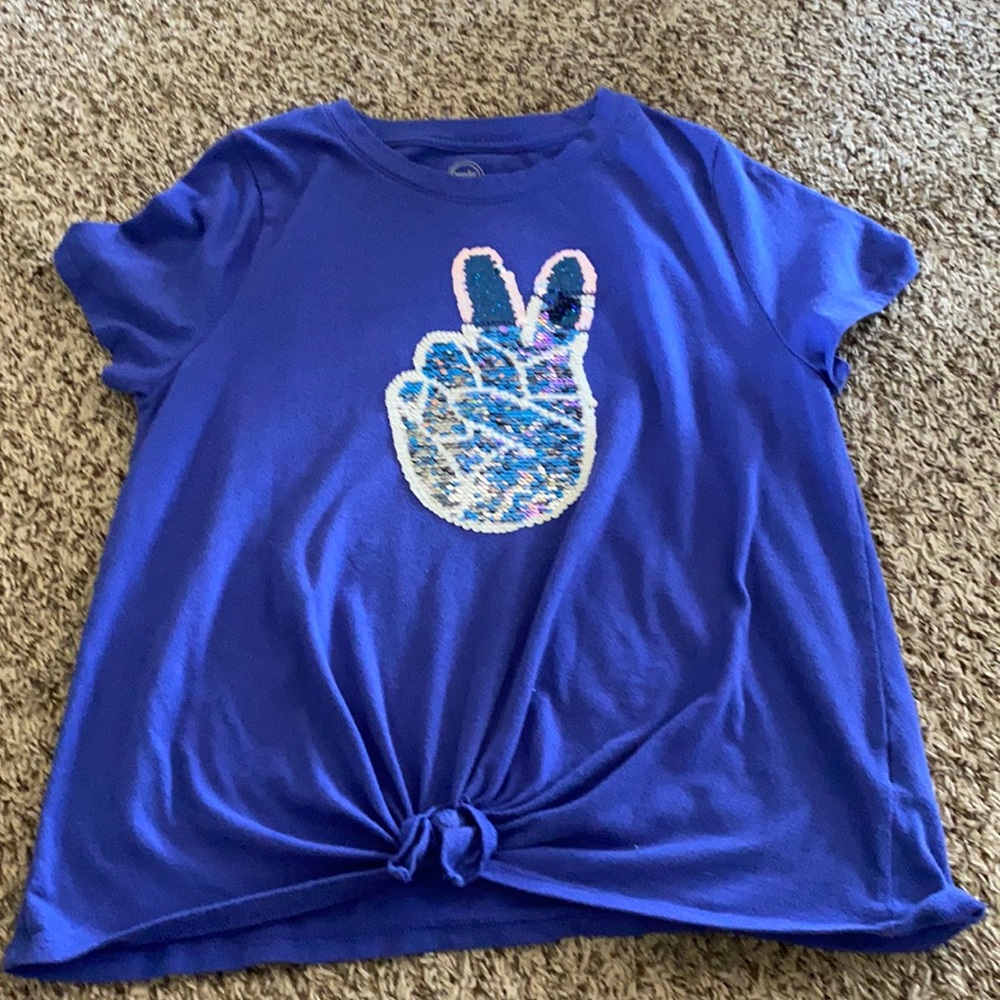 Peace sign shirt